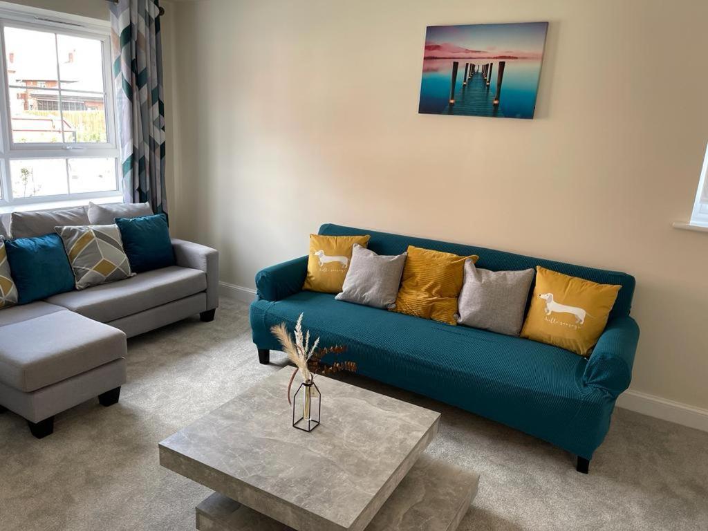 Stunning 3-Bed Risa House In Beeston Nottingham Villa Bagian luar foto