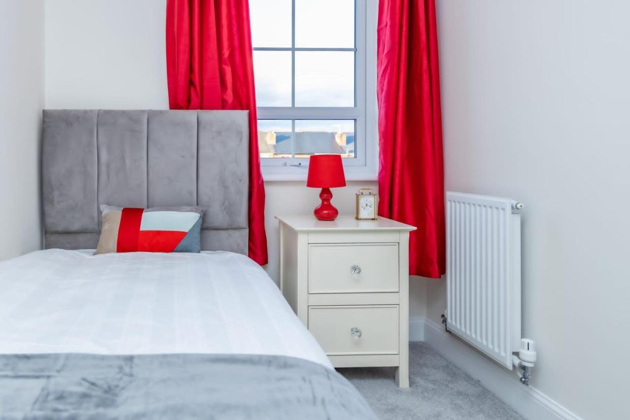 Stunning 3-Bed Risa House In Beeston Nottingham Villa Bagian luar foto